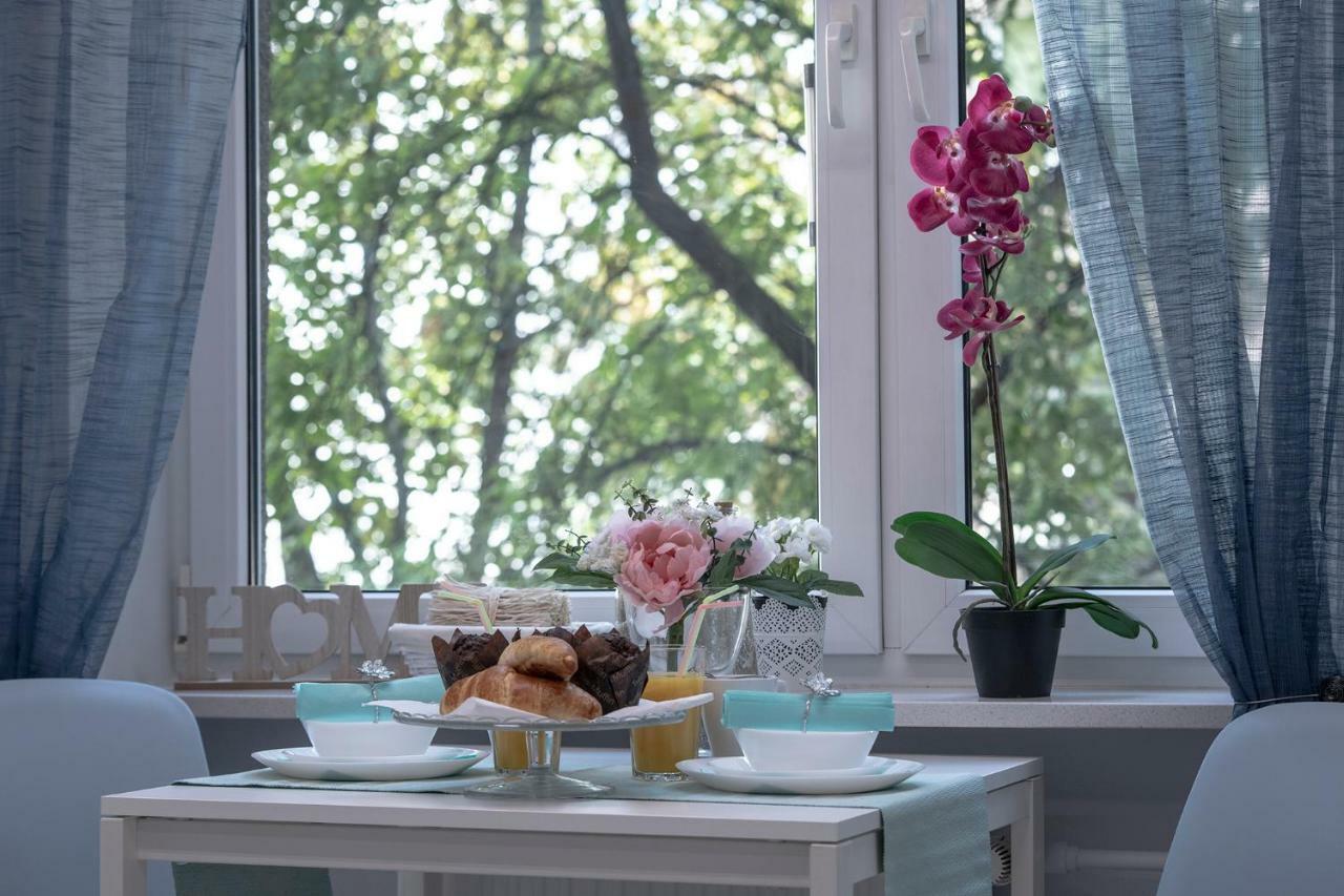 Wlr Apartments - Hoza I Warsaw Luaran gambar
