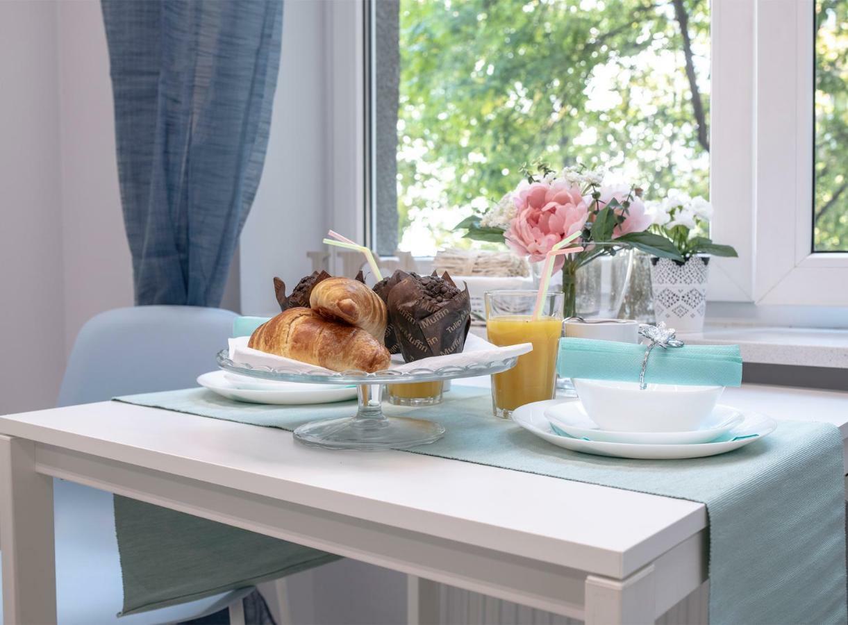 Wlr Apartments - Hoza I Warsaw Luaran gambar