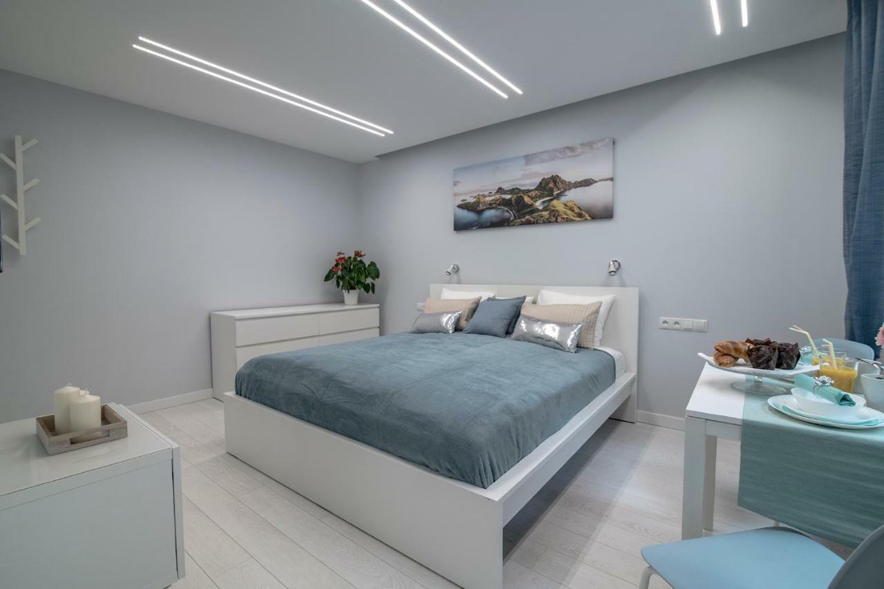 Wlr Apartments - Hoza I Warsaw Luaran gambar