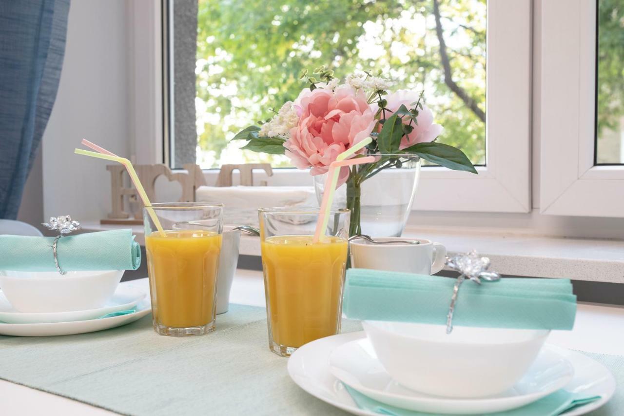 Wlr Apartments - Hoza I Warsaw Luaran gambar