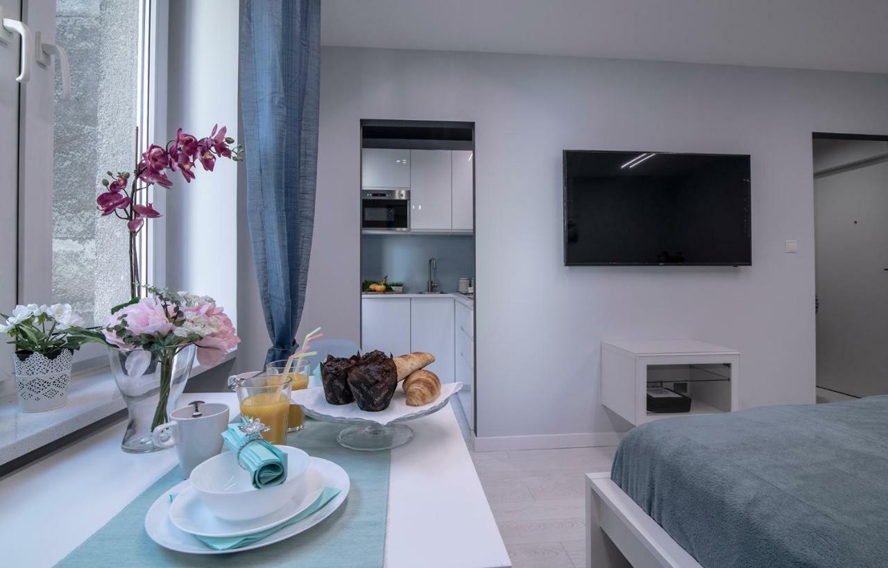 Wlr Apartments - Hoza I Warsaw Luaran gambar