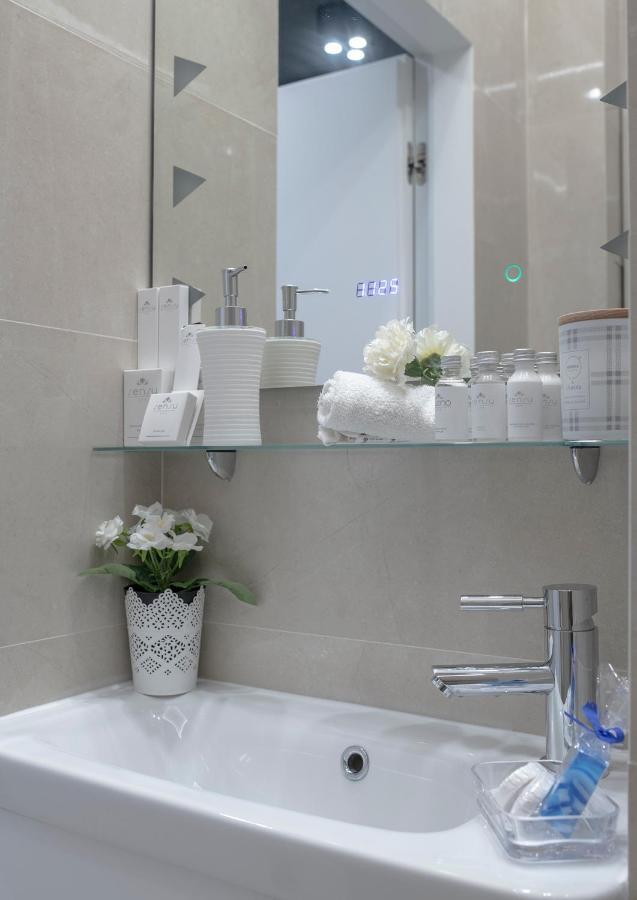 Wlr Apartments - Hoza I Warsaw Luaran gambar